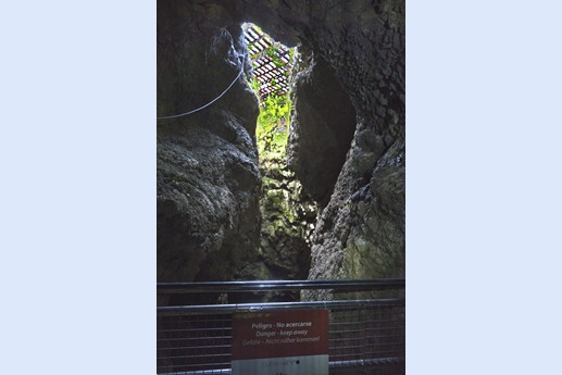 25 marzo La Cueva del Viento